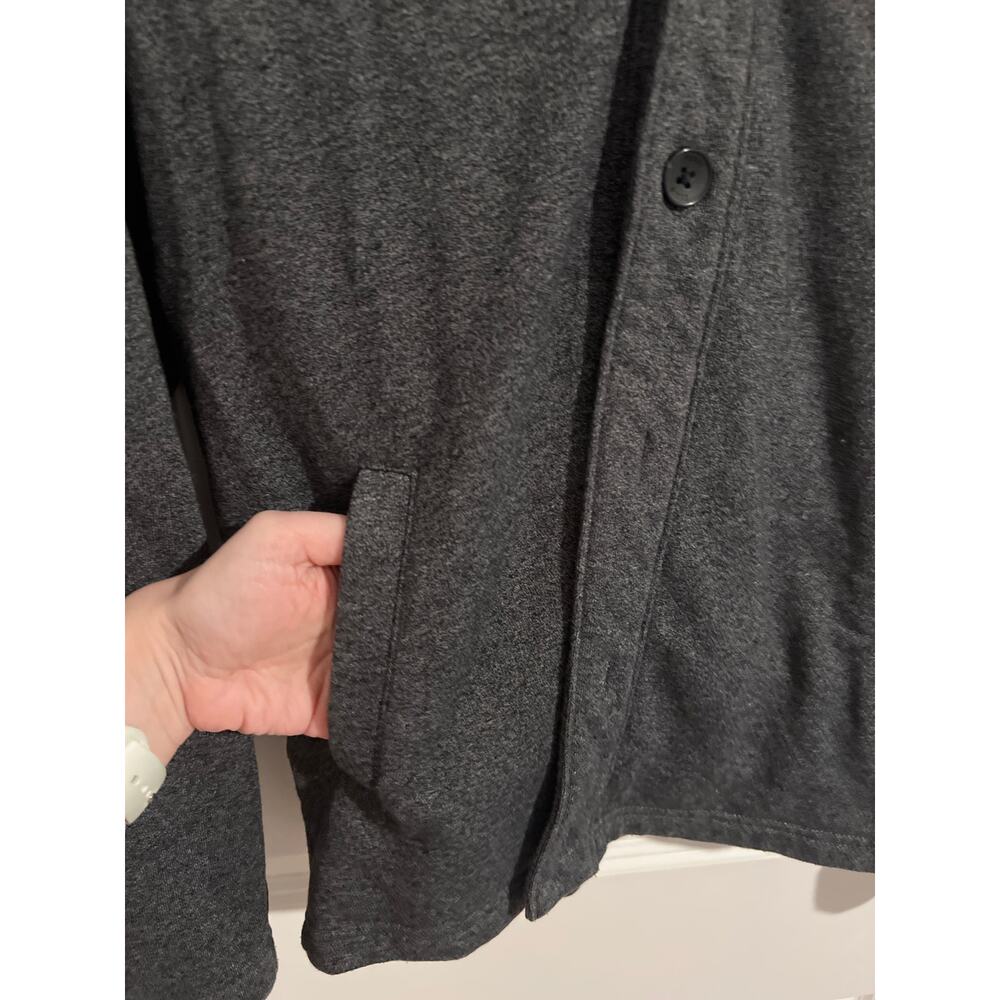 Perry Ellis Gray Button-Down Sweater – Size Small - Picture 2 of 6